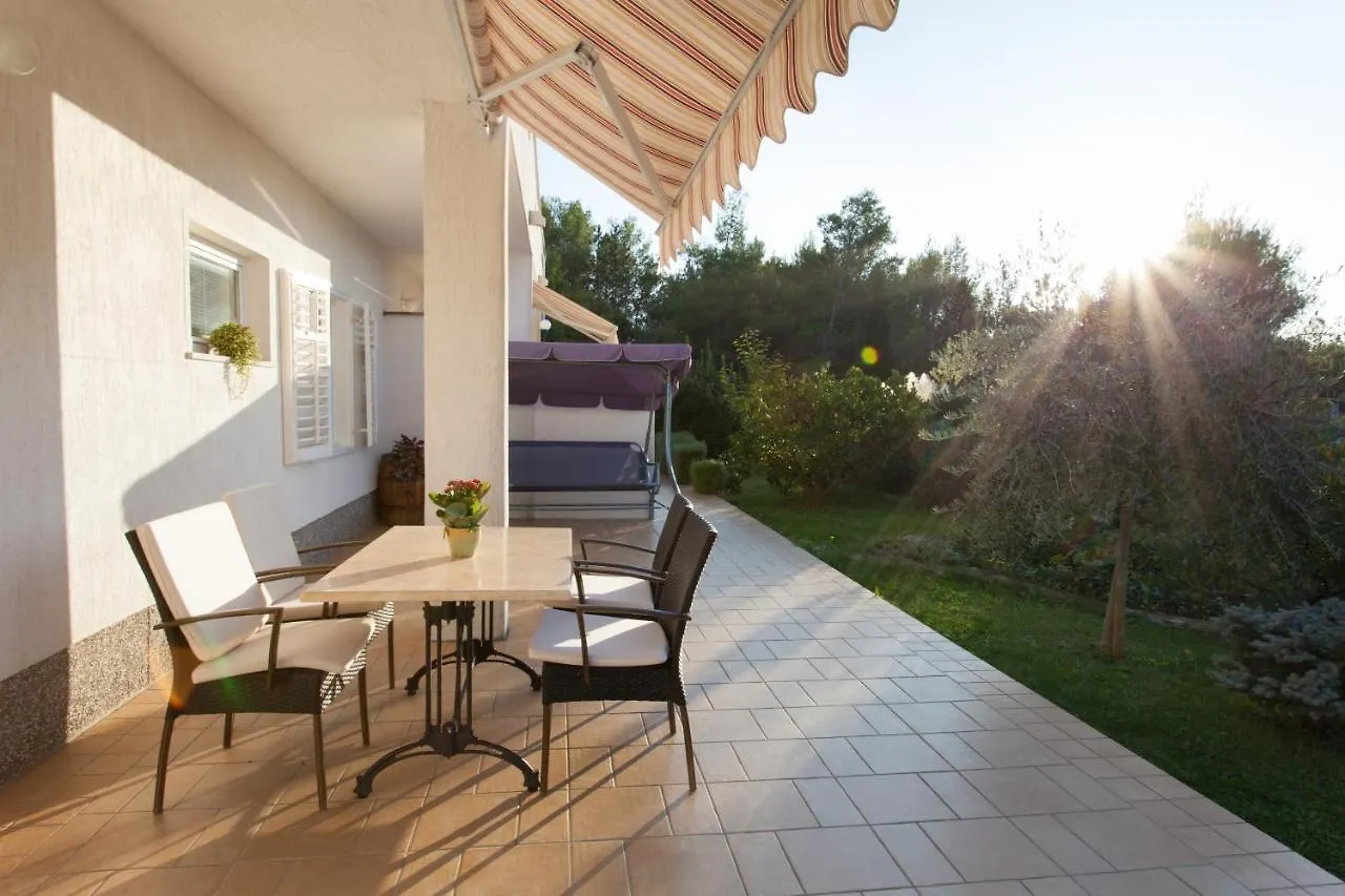 Apartment Jadranka Quiet & Near The Beach! Krk Town Croatia