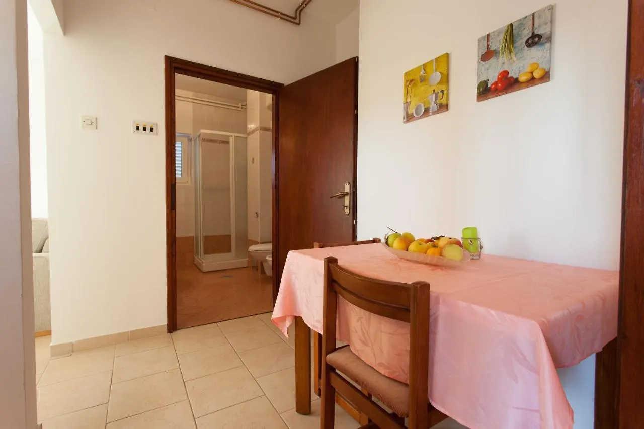 Apartment Jadranka Quiet & Near The Beach! Krk Town