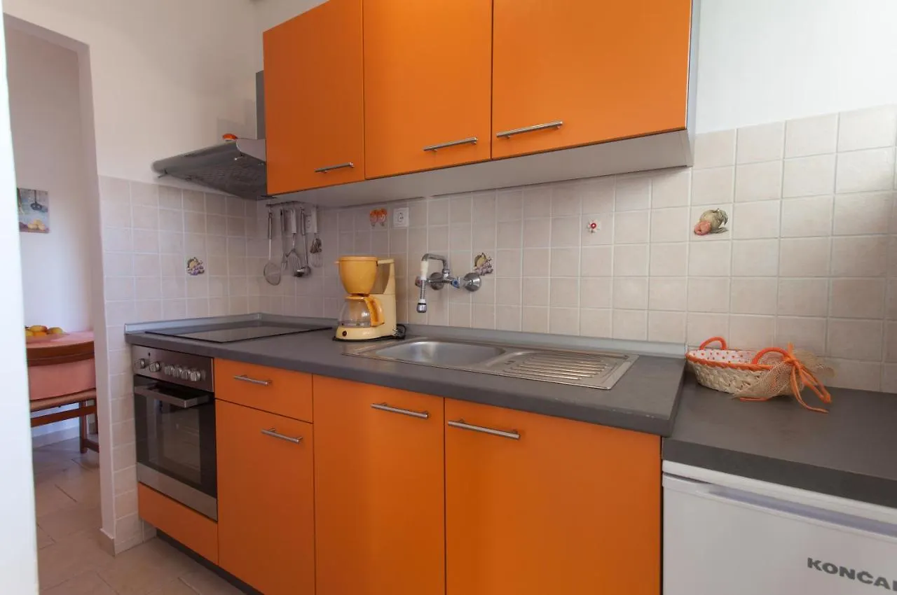 Apartment Jadranka Quiet & Near The Beach! Krk Town Croatia